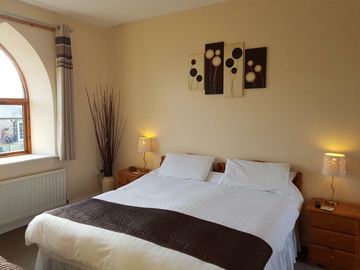 The Olde School House Bed and Breakfast Seahouses Exterior foto